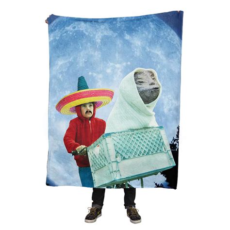 El E.T. Blanket – Beloved Shirts