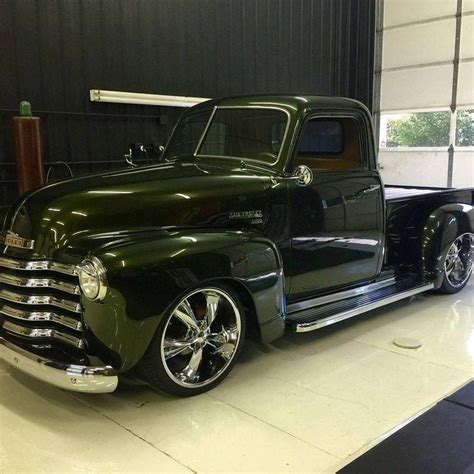 Epic! I truly am keen on this finish color for this %%KEYWORD%% #1950schevytrucks | Chevy trucks ...