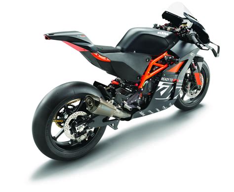 KTM Releases Lighter, More Powerful RC 8C - Roadracing World Magazine | Motorcycle Riding ...