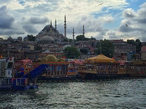 River view of Istanbul, Turkey | The river cruise provides b… | Flickr