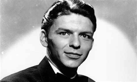 Billboard's First Retail No.1: Frank Sinatra Makes 1940 Chart History