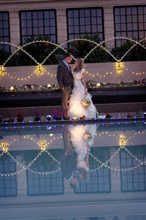 Mesa AZ Wedding Photos Christmas Lights - MormonBride.com Gilbert ...