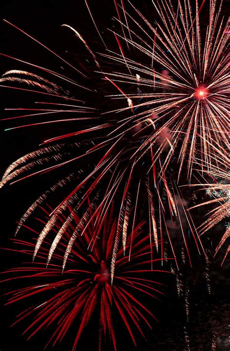 Top 75+ fireworks wallpaper latest - noithatsi.vn