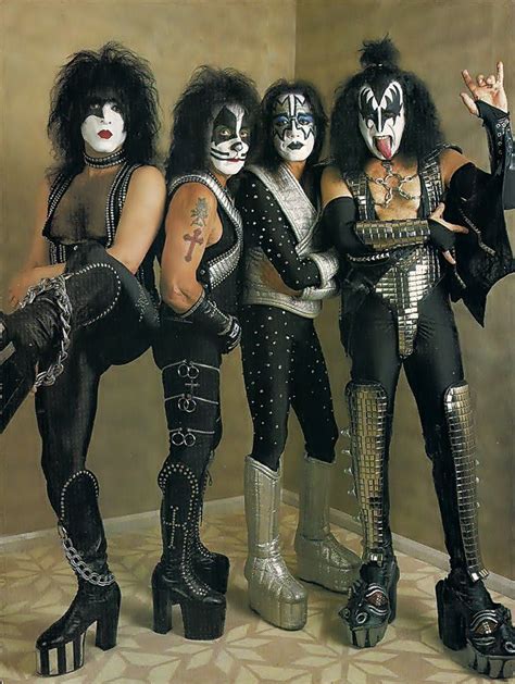 Pin by Wilma Jean on ~90'S~ | Kiss costume, Kiss halloween costumes, Kiss band