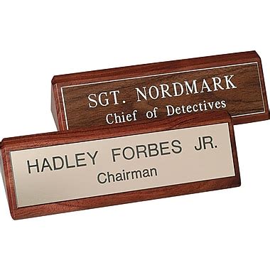 Custom Desk Signs | Staples®