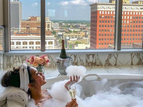 10 Best Hotels in Indianapolis – Trips To Discover