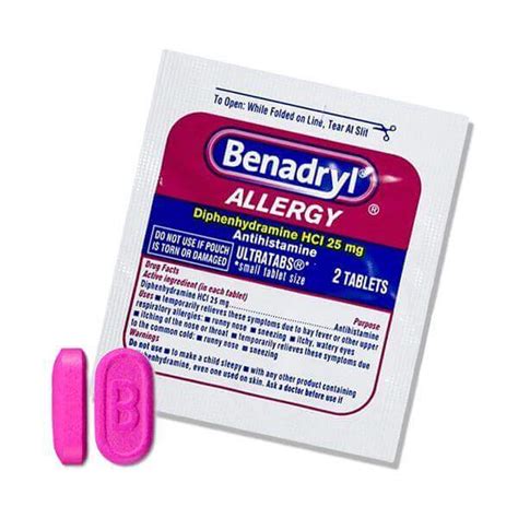 Benadryl For Dogs (Diphenhydramine) – Dosage, Safety & What To Give