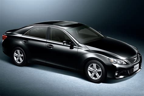 2010 Toyota Mark-X: New Sporty RWD Mid-Size Sedan Launched in Japan ...