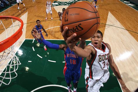 ‘Greek Freak’ is the Bucks’ highlight-a-minute rookie