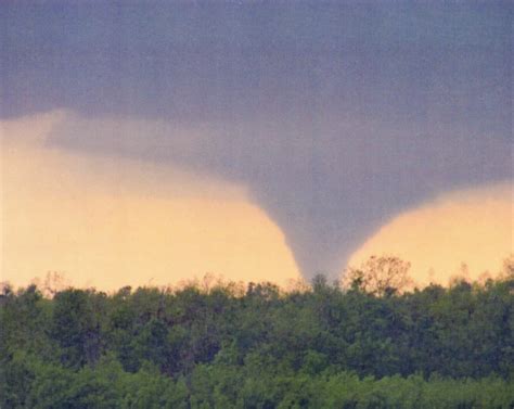 Picher, OK-Neosho, MO EF4 Tornado – May 10, 2008 – Tornado Talk