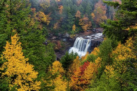 Blackwater Falls In Autumn Photograph by Chuck Haney - Fine Art America