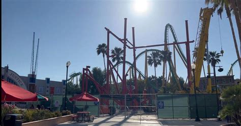 Wonder Woman Flight of Courage coaster construction update at Six Flags ...