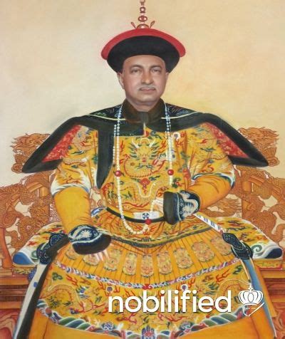 Official Court Portrait of Emperor Qianlong - nobilified | Qianlong ...