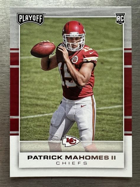 What Is The Best Patrick Mahomes Rookie Card? - CardLines