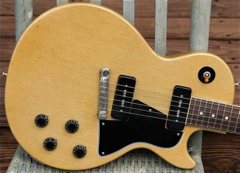 TV Yellow: historia y mitos de un color clásico de Gibson | Guitarriego