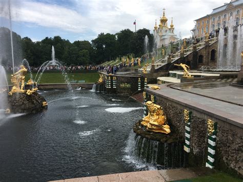 The Peterhof Gardens, St Petersburg - Holiday Destinations Around the World