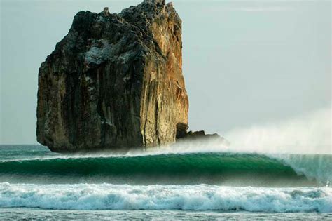 Witches-Rock-Surf-Camp-Tamarindo-Costa-Rica - Costa Rica