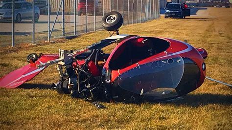 Pilot suffers minor injuries in gyrocopter crash at Omaha | KELOLAND.com