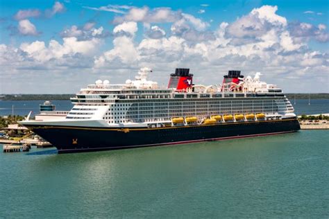 BREAKING: 2022 Disney Cruise Line Sailings Announced