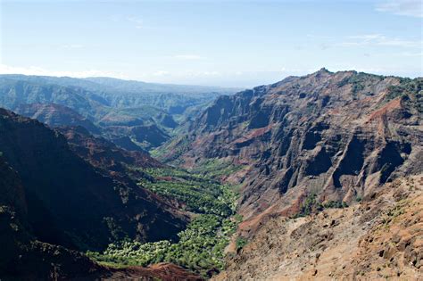 An Early Morning Hike In Waimea Canyon - The Wandering Weekenders