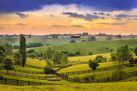 Top 5 Things to Do in Kentucky | Drive The Nation