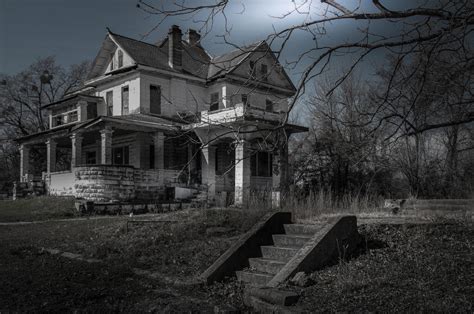 13 scariest haunted houses in America - Business Insider