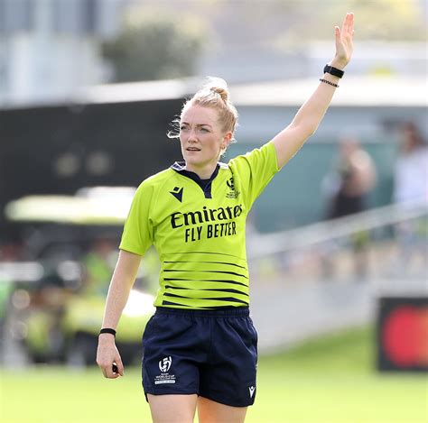 Hollie Davidson appointed referee for Rugby World Cup 2021 final | Women in Rugby | women.rugby