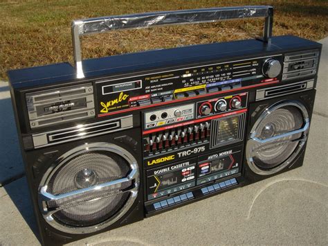 Old School Boombox Wallpapers - Wallpaper Cave