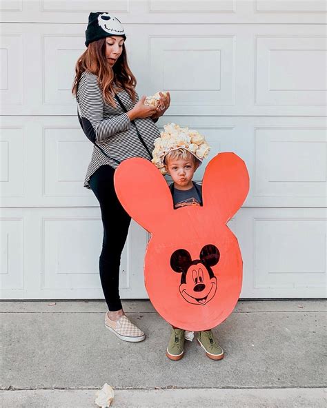 35+ *Cutest* Disney Family Halloween Costumes - 2023