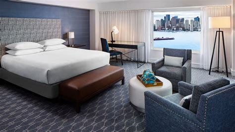 Hotel Rooms with a View | Hyatt Regency Boston Harbor