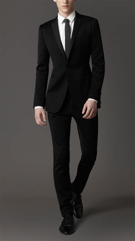 Burberry Slim Fit Suit in Black for Men | Lyst