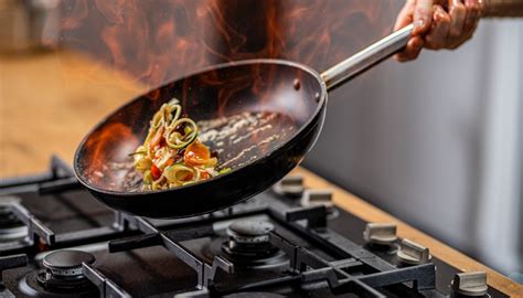 5 Things You Didn't Know About Teflon Cookware [+1 Bonus!] | Livingood's Appliances & Bedding