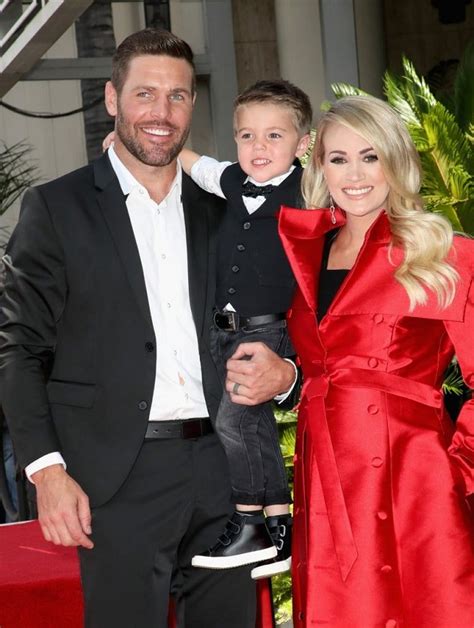 Carrie Underwood And Mike Fisher Celebrated Their 10th Wedding Anniversary! – Married Biography