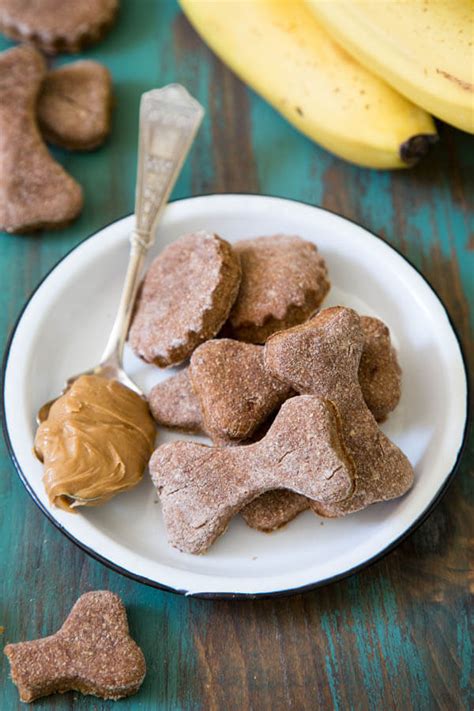 Peanut Butter Banana Dog Treats - Wild Wild Whisk