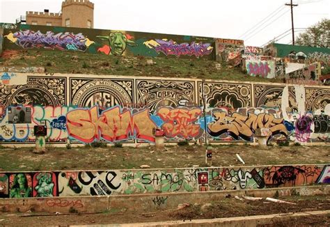 Public Graffiti Park, Austin, Texas | Texas vacations, Street art, Trip