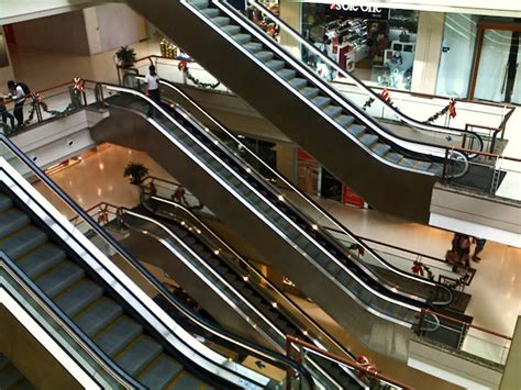 Stock Pictures: Escalators pictures