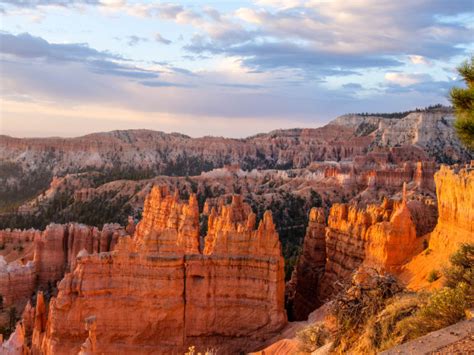 Hoodoo Sunrise – Photography by CyberShutterbug