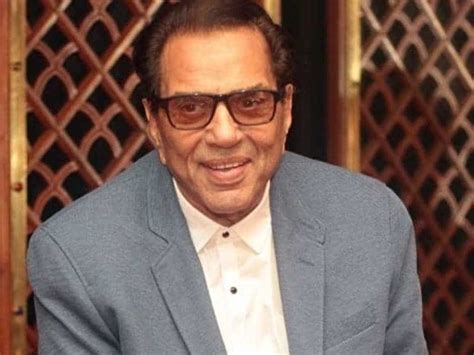 8 Things You Didn't Know About Dharmendra Singh Deol - Super Stars Bio