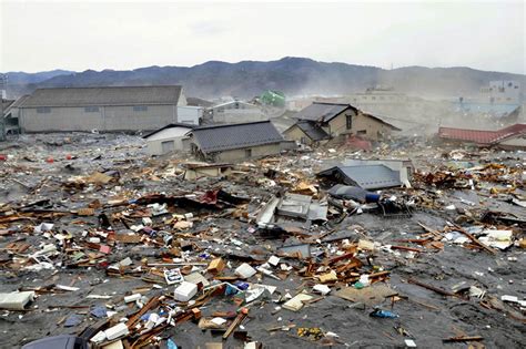 Japan Earthquake & Tsunami Photos Stills