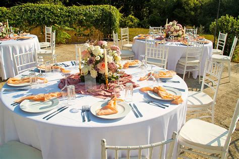 Round Tables vs Banquet Tables — Which Is Right for My Event? | Allied ...