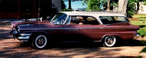 1960 Dodge Polara station wagon