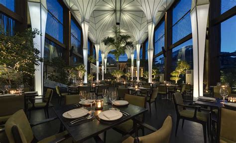 Top Luxury Restaurants in Bali and Their Cuisine Specialty