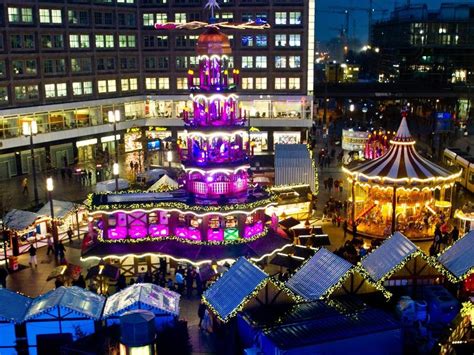 Christmas Market on Alexanderplatz – Berlin.de