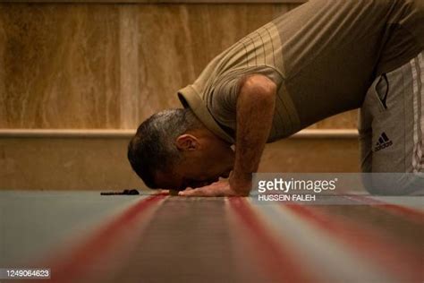 Al Basrah Mosque Photos and Premium High Res Pictures - Getty Images