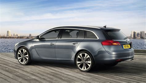 Opel Insignia, Kombi, Woda