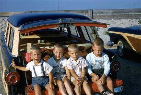 Cool Pics of Children on the Rear of Station Wagons in the Past ...