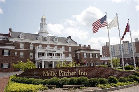 Molly Pitcher Inn Red Bank, New Jersey, US - Reservations.com