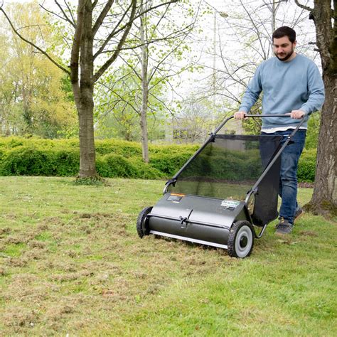 The Handy THPLS 66cm (26") Push Lawn Sweeper - The Handy Garden Machinery