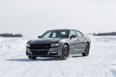 Best AWD Sedans: Top-Rated All-Wheel-Drive Sedans for 2018 | Edmunds