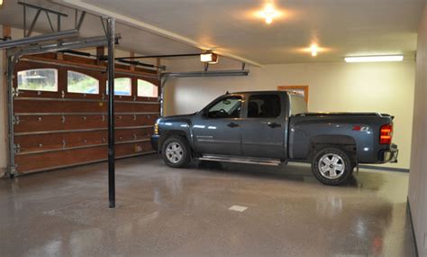 DIY Epoxy Garage Floor Tutorial - How to make your garage look amazing!